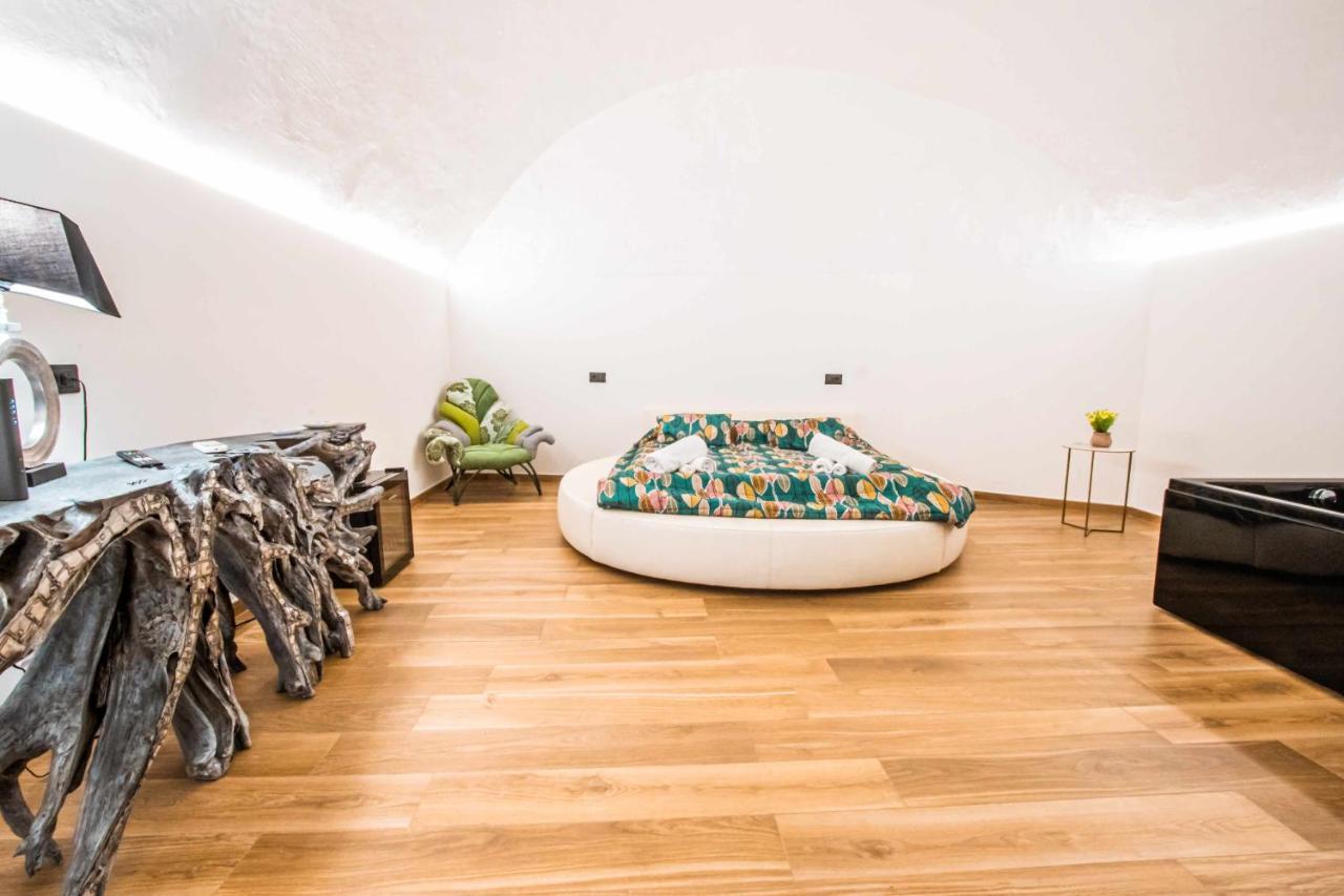 Basilica Suite Bari Exteriör bild